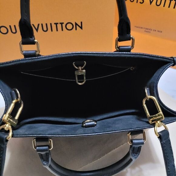 Authentic NWT Louis Vuitton Monogram Onthego PM. Never Used - Picture 5 of 9